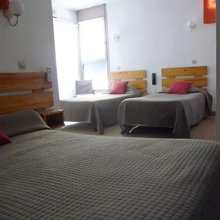 Hotel Alexander 2*
