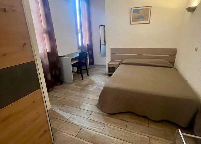 Alexander ホテル ペルピニャン