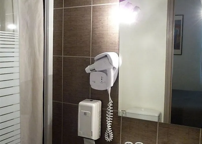 ホテル Alexander ペルピニャン