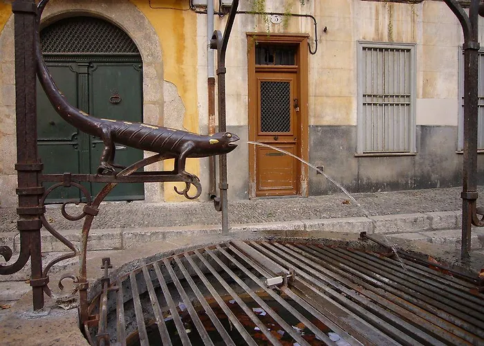 Alexander ホテル 2*